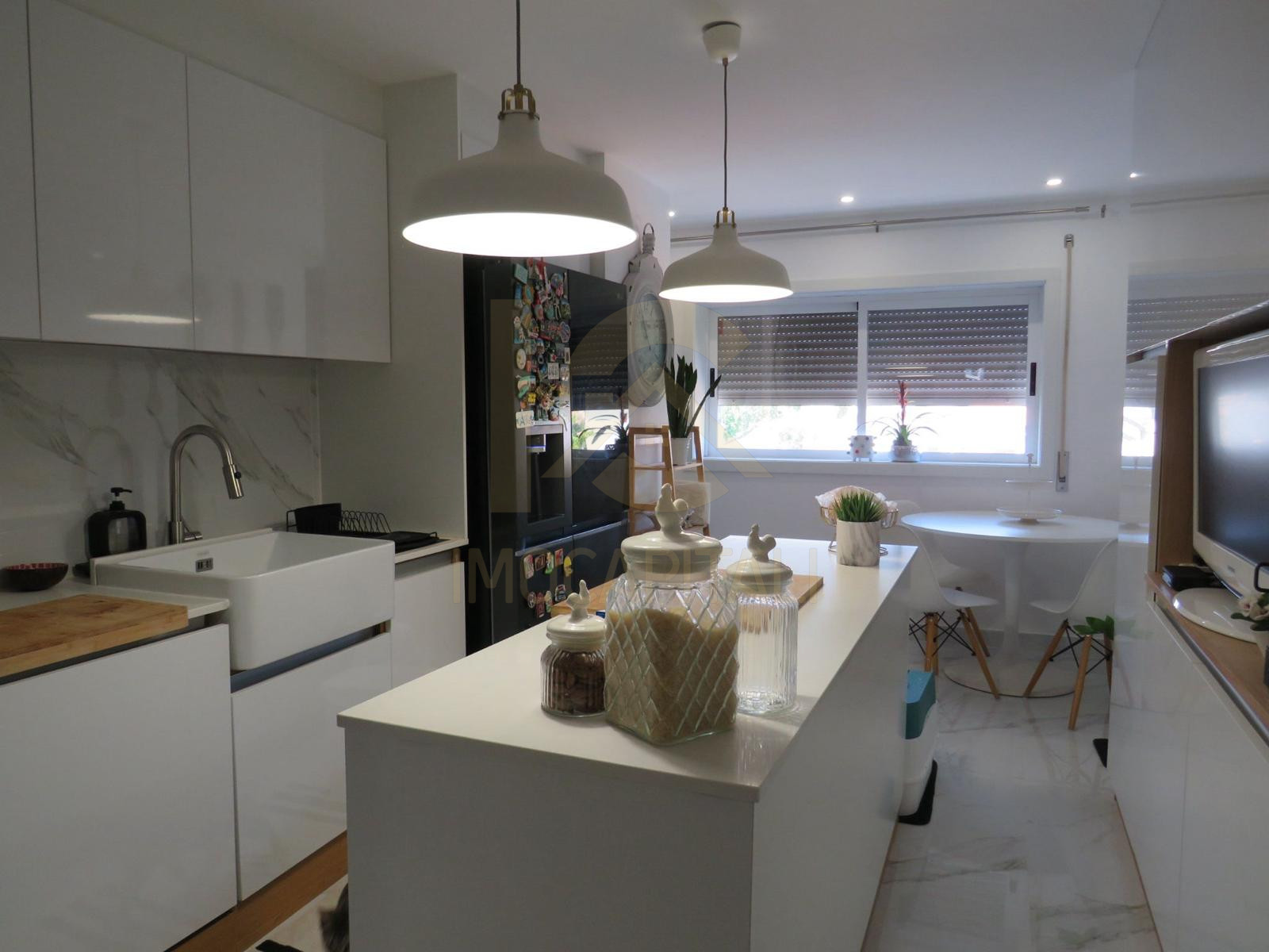 08dccd15-528e-4616-bbe2-37612652bcce