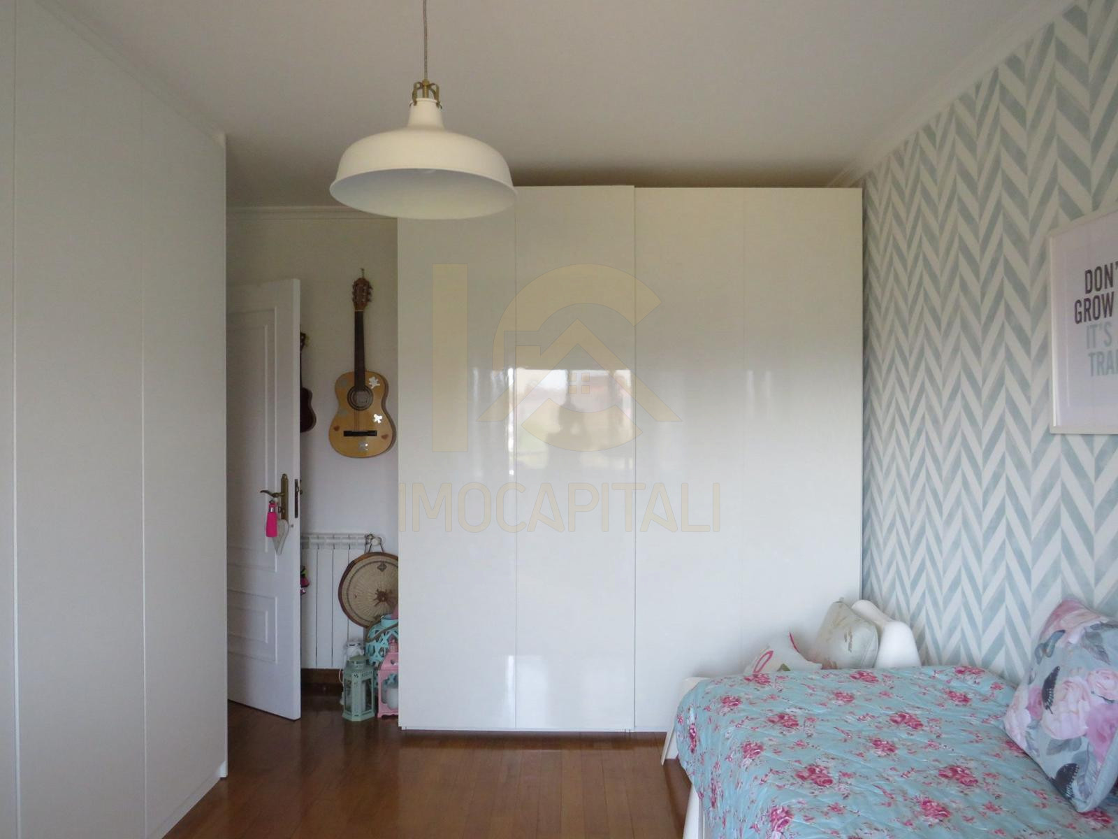 d80f5cfc-9419-46f6-a198-19296c8aaed6