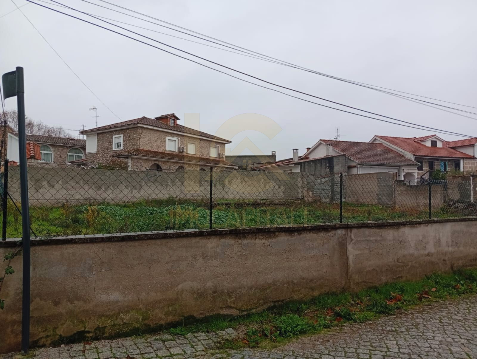 ae7b3dc3-1120-4039-9adc-351d39ea02a1