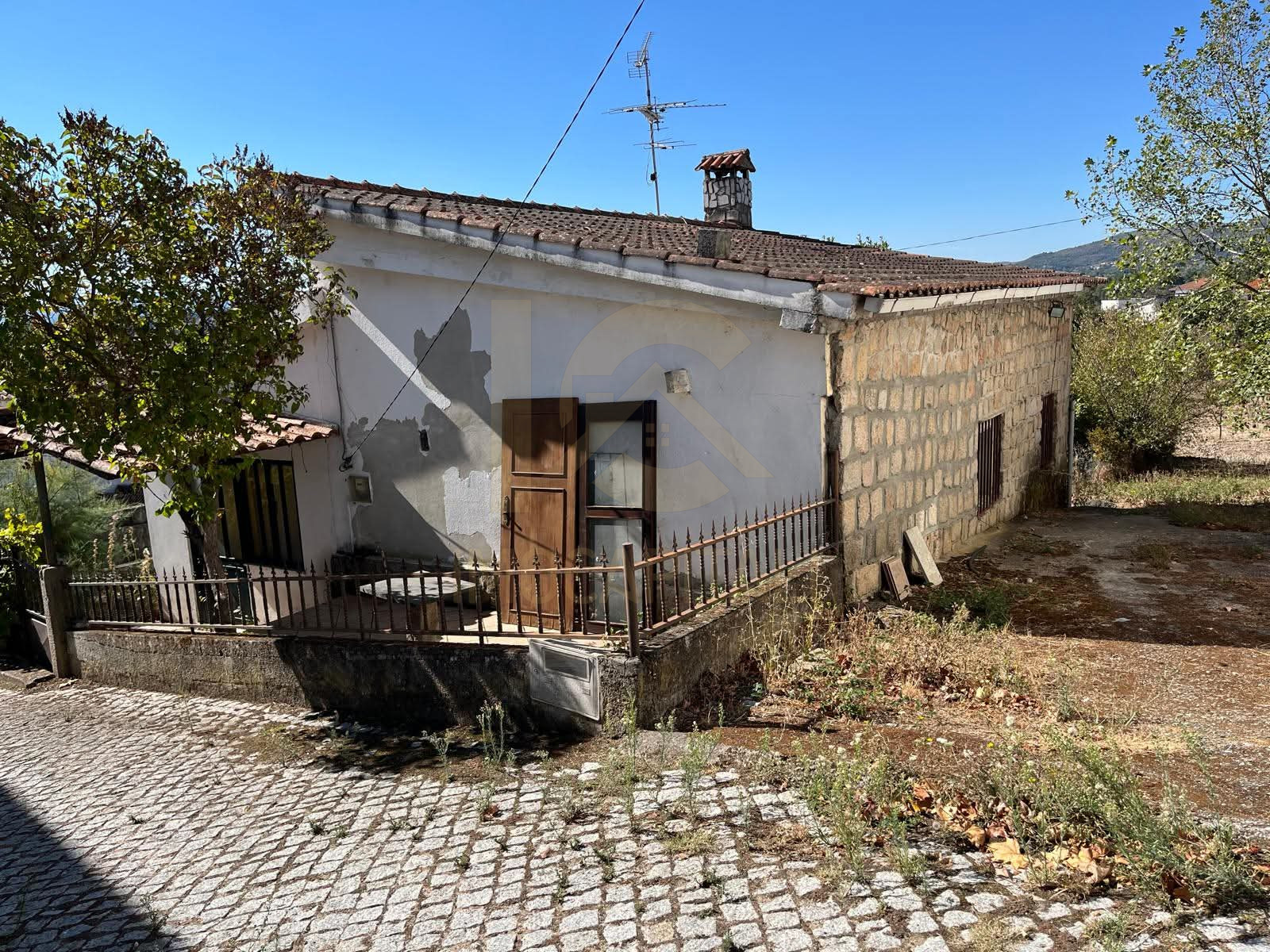 f36e4a8c-fb27-4c6e-9346-bed6521b81eb