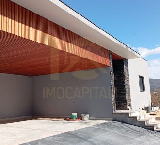 971b4d92-d4a8-44a0-8244-c66ed7ffbef9